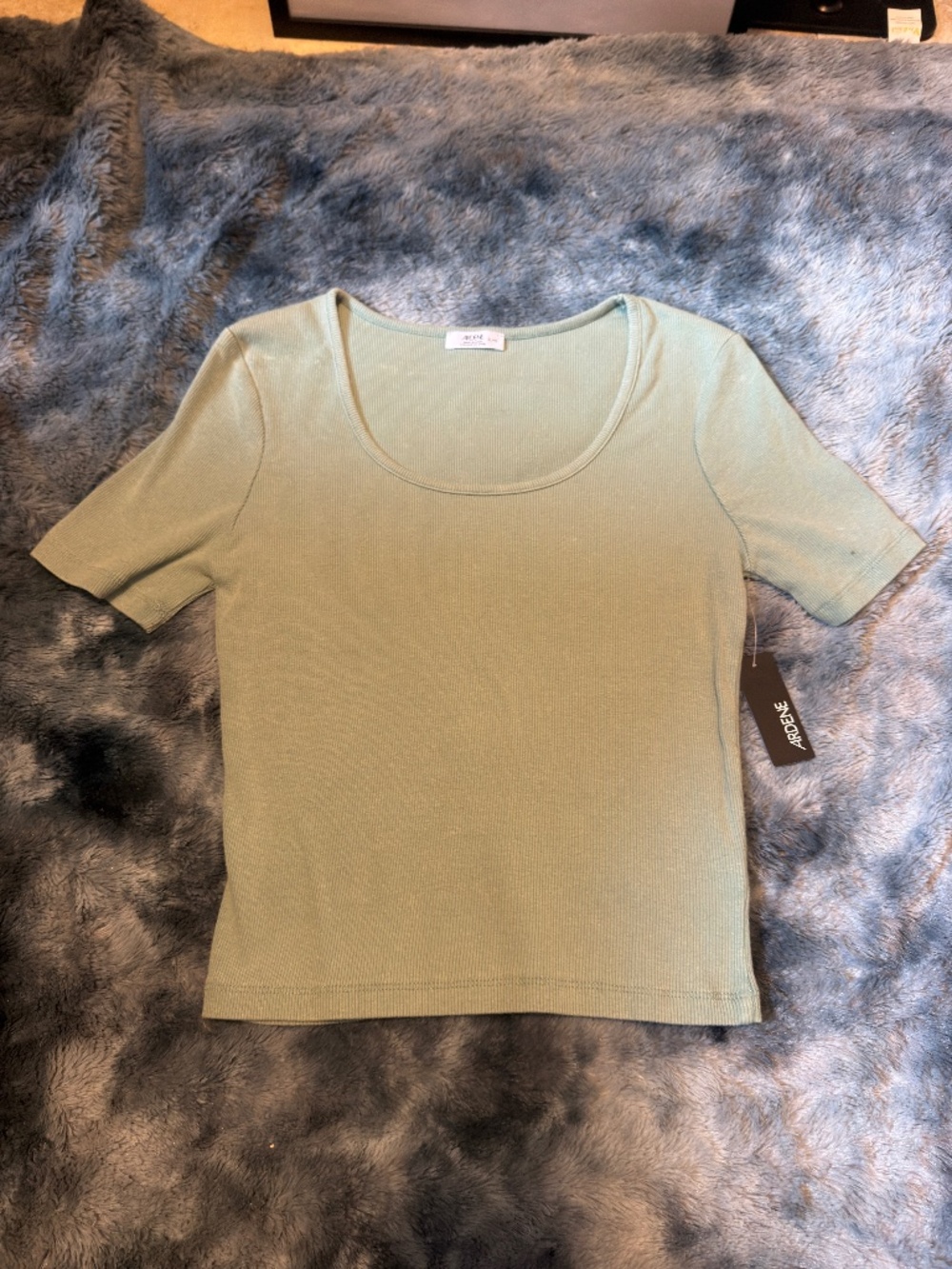 NWT Ardene Sage Green Ribbed Scoop Neck Top | XL